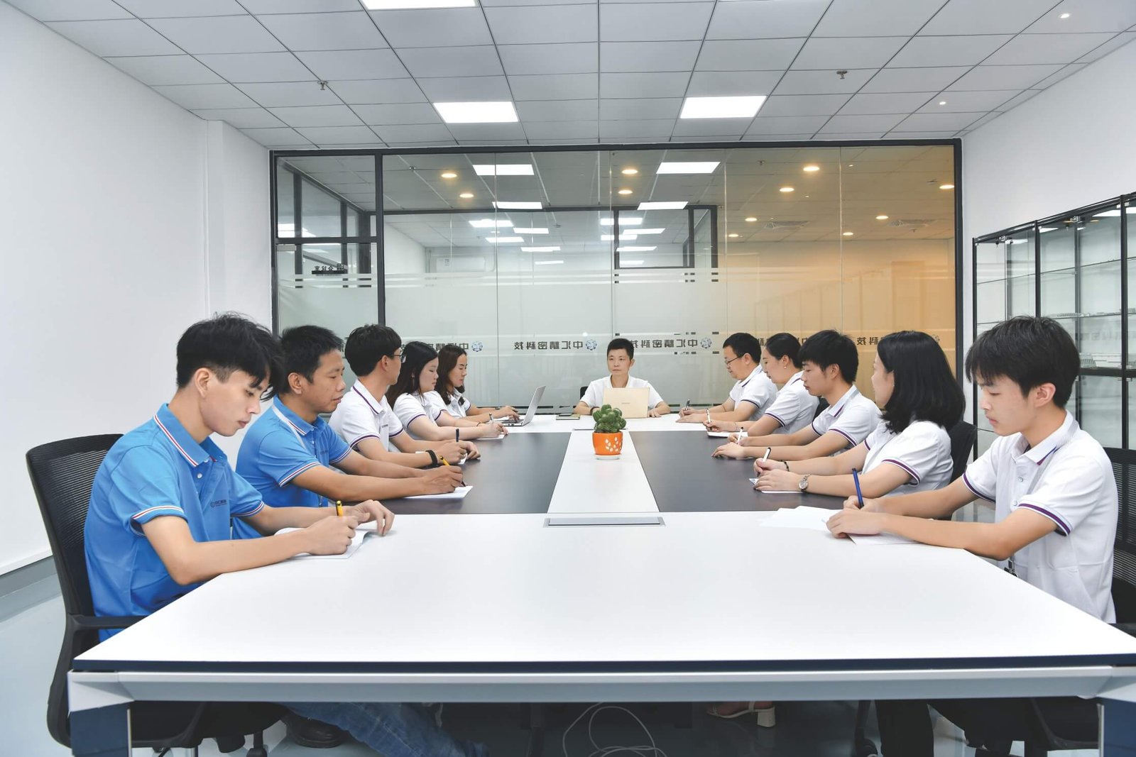 Experienced Team - Image